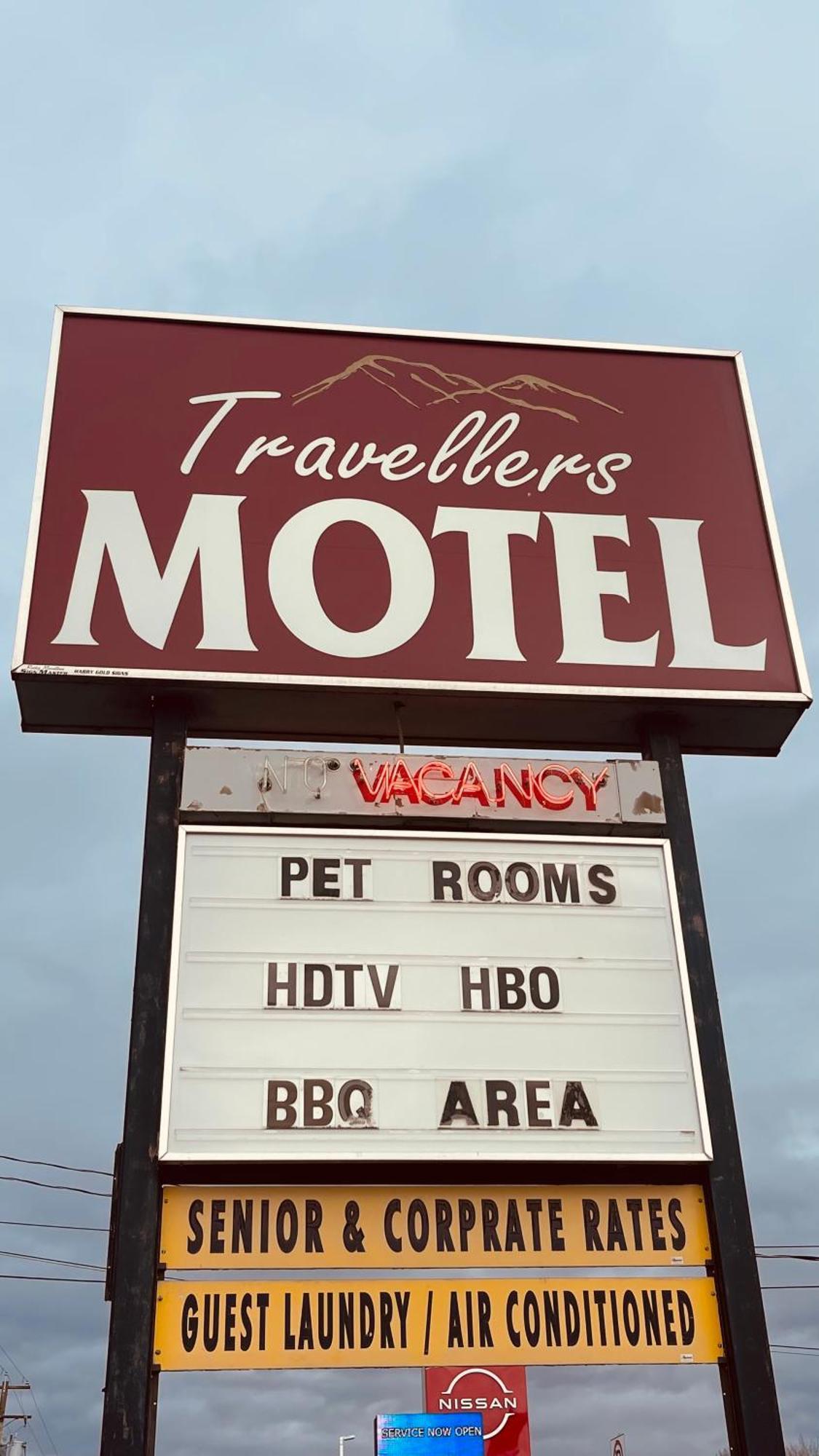 Travellers Motel Κράνμπρουκ Εξωτερικό φωτογραφία